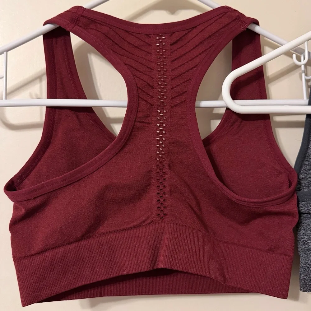2 Layer8 Qwick-Dry Padded Sports Bras | Maroon & Grey - Picture 4 of 13